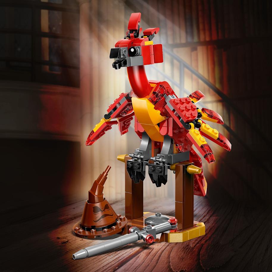 LEGO-Harry-Potter-2025-fawkes-the-phoenix