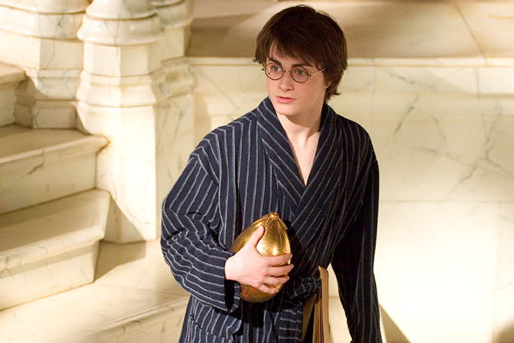 hp-f4-harry-golden-egg-prefects-bathroom-web-landscape