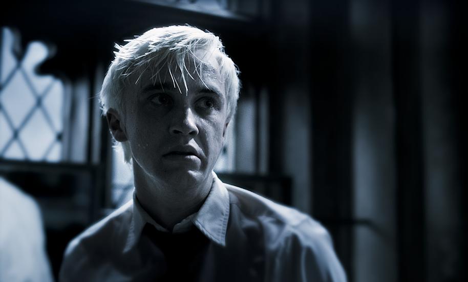HP-F6-draco-malfoy-bathroom-sad-worried-web-landscape