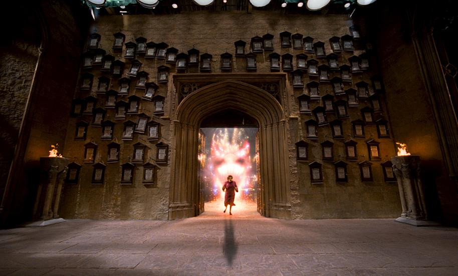 WB-HP-f5-umbridge-runs-from-fireworks